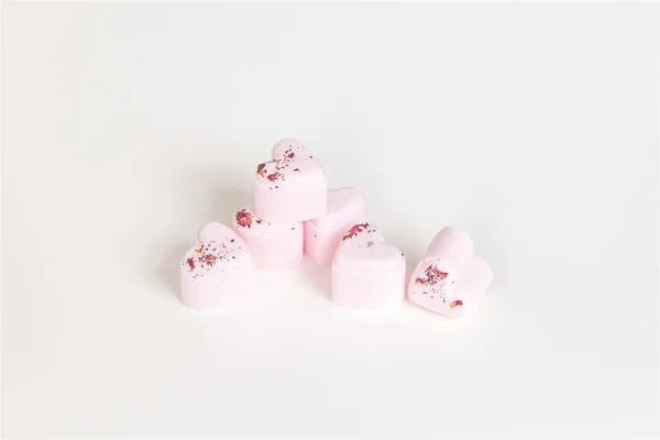 new mom gift, pampering natural skincare gift for new mom